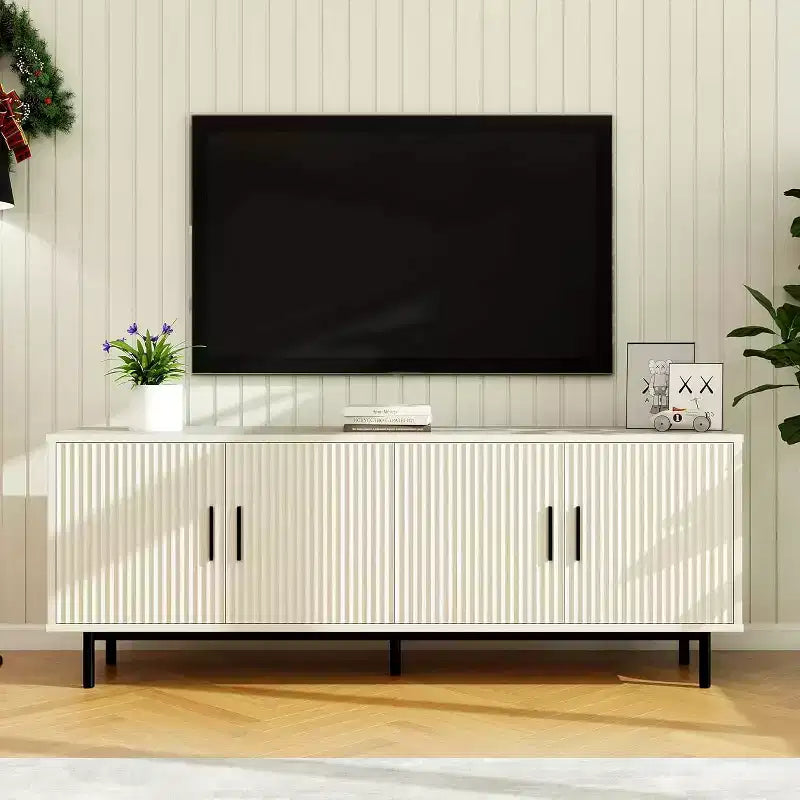 Meuble TV de 178 cm avec portes cannelées et rangement
