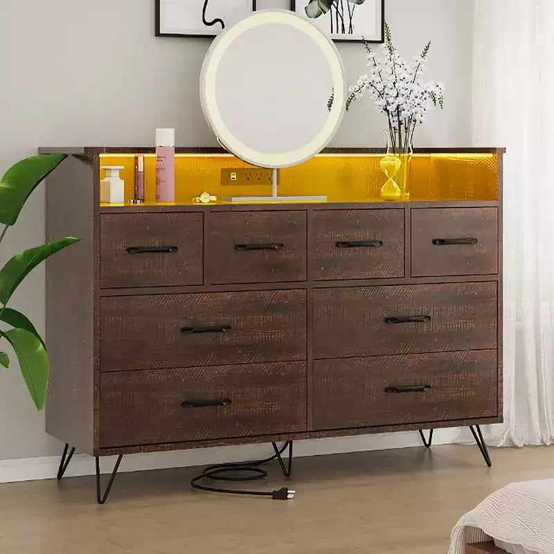 Commode 8 tiroirs avec station de charge et lumières RVB | Commode de chambre large avec 3 prises + 2 ports USB, éclairage LED contrôlé par application pour le jeu