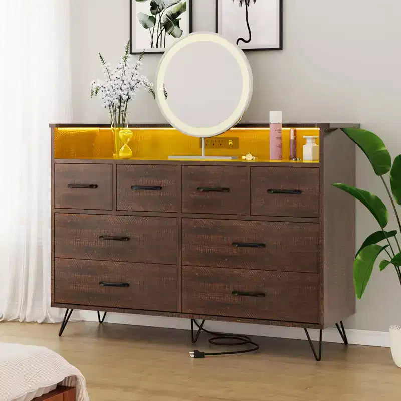 Commode 8 tiroirs avec station de charge et lumières RVB | Commode de chambre large avec 3 prises + 2 ports USB, éclairage LED contrôlé par application pour le jeu